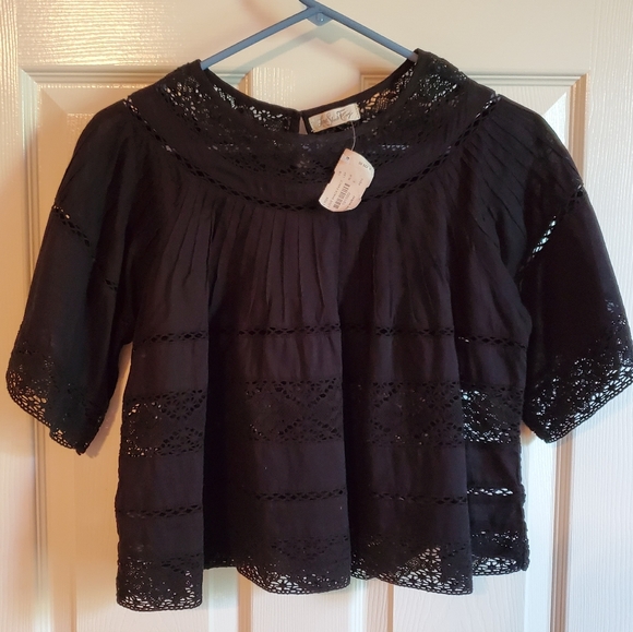 LoveShackFancy Tops - LoveShackFancy black cotton top, size 0. NWT